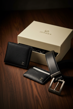 3/4 angle - gift set with Zunera box on wooden surface